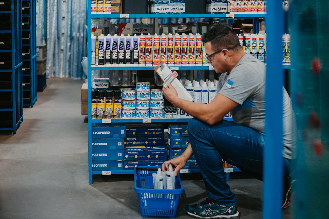 Conferência de acessórios e produtos para os pedidos
